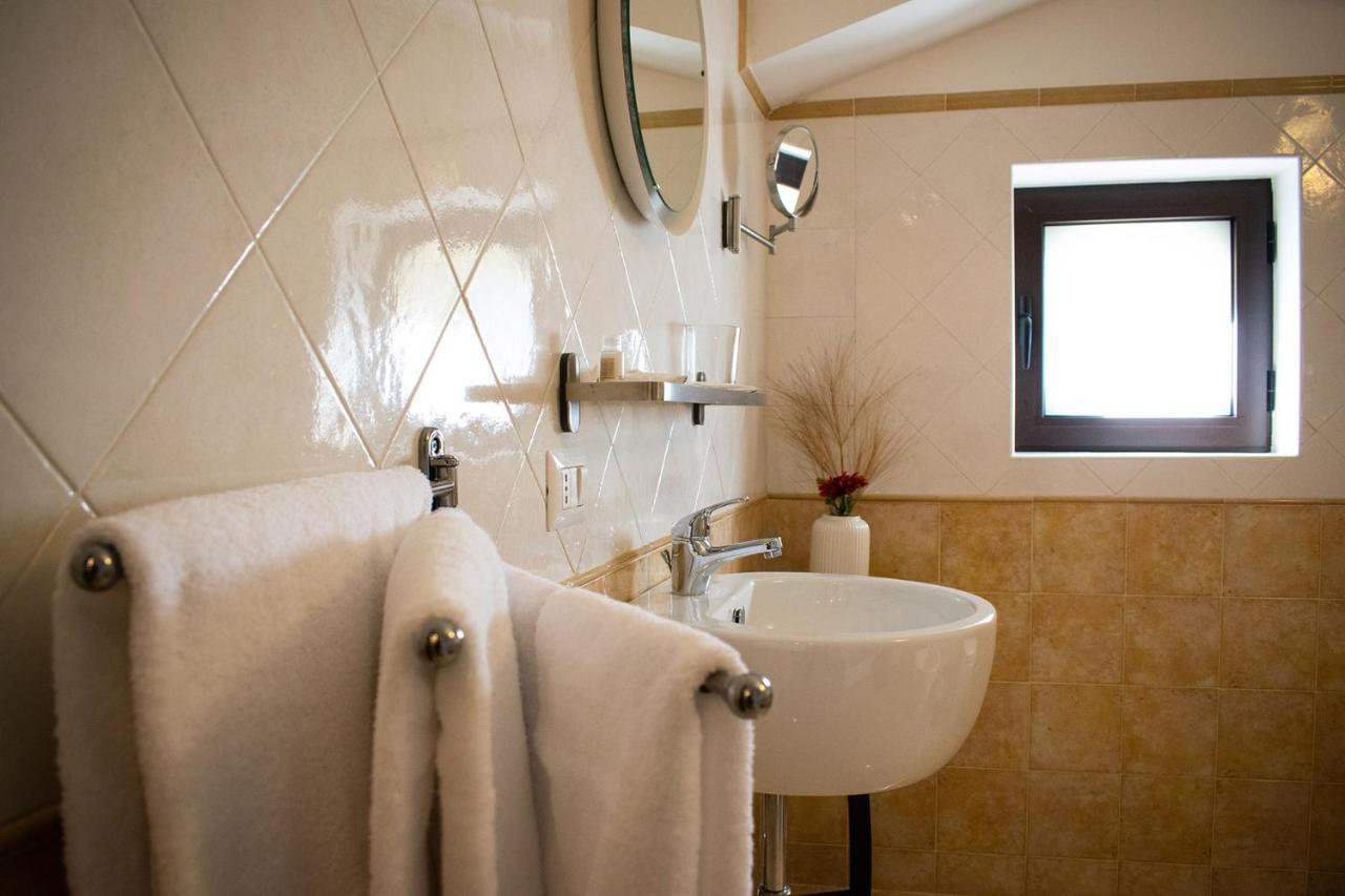 Relais Villa Del Carmelo Castel San Giorgio Eksteriør billede